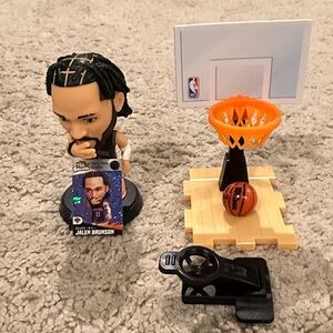 Jalen Brunson NBA Baller with Mini Hoop Set